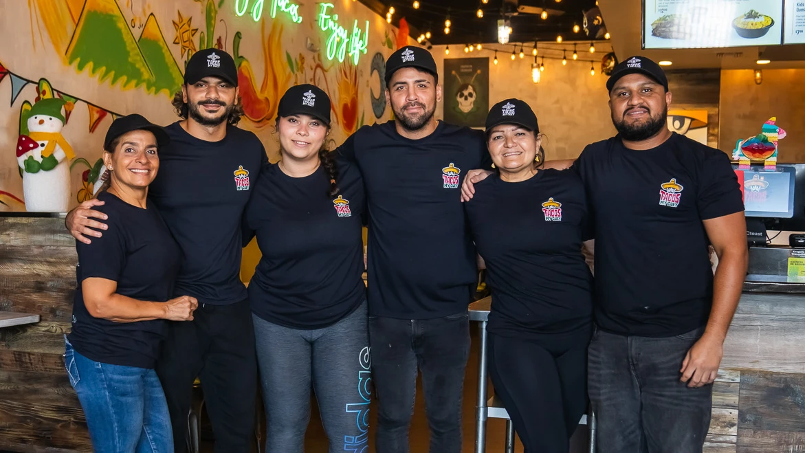 Family of Tacos My Guey